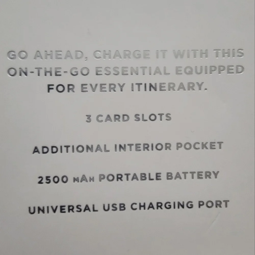 NWT! Michael Kors Phone Charging Wallet